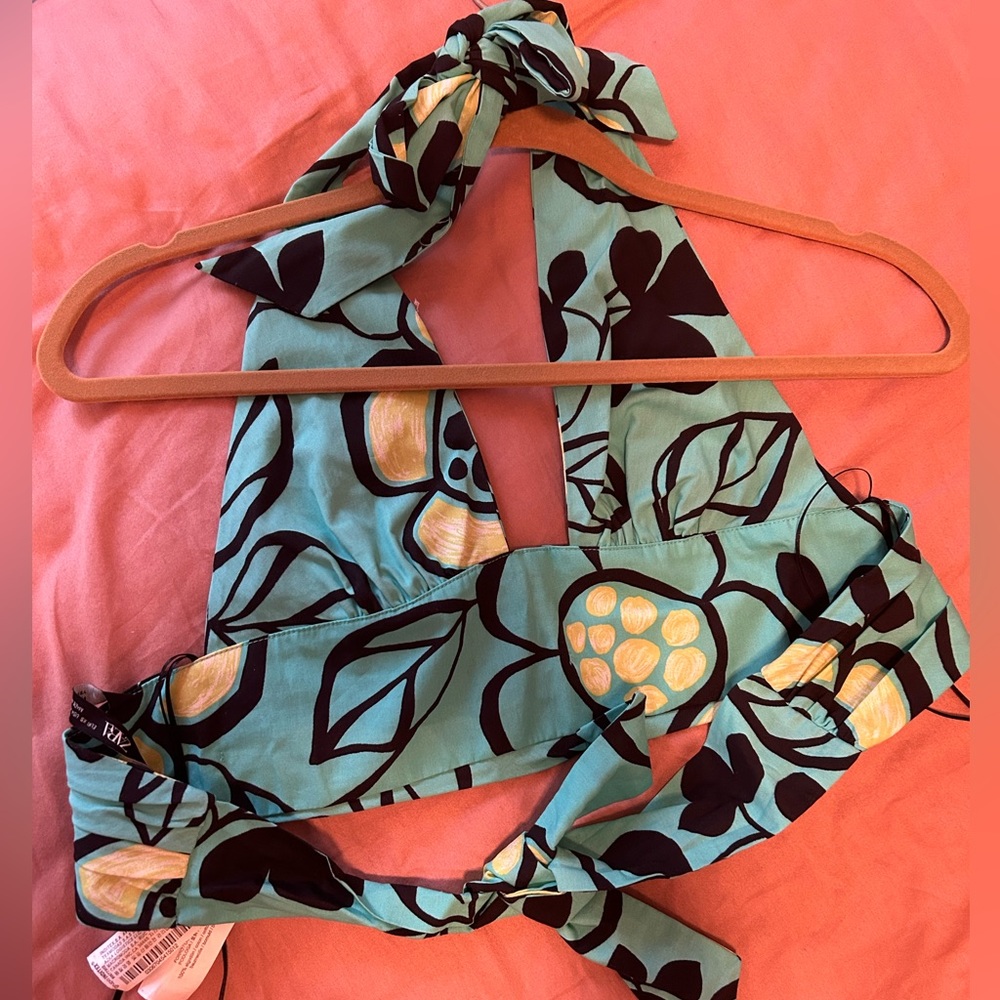 Zara Printed Halter Top; size XS; great condition, worn once! - Picture 4 of 6